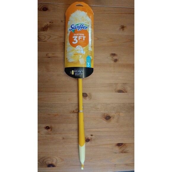 Swiffer Duster Heavy Duty 3 Ft Extendable Handle - Picture 2 of 3
